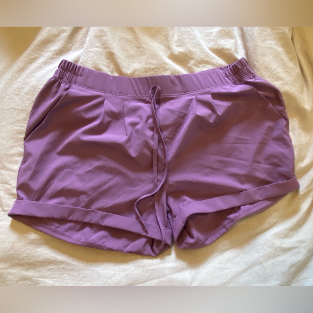 Zyia active women’s shorts size L